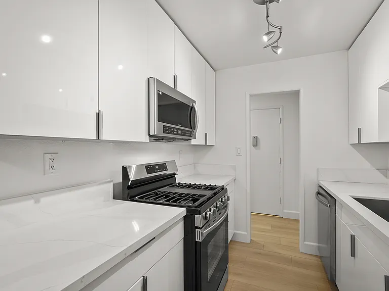 12030 Rochester Ave Unit 107_LA360VR-12_10282024