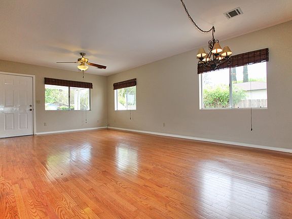3rd image of 22220 I St