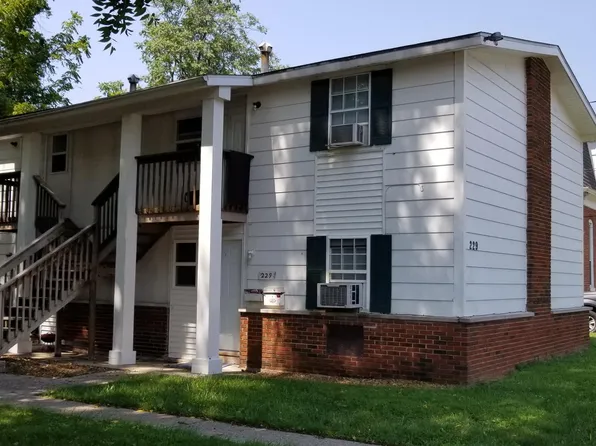 229 N Clinton St, Collinsville, IL 62234