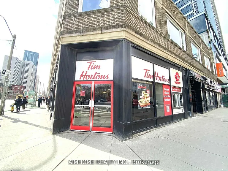 609 Sherbourne St #2210 — Photo 14