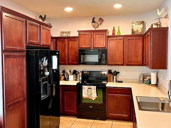 5th image of 2180 W SCULLY Drive