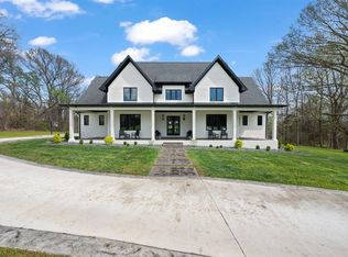 1292 Carter Ln, Bowling Green, KY 42103