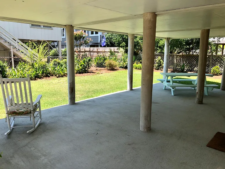 111 Parmele Blvd — Photo 26