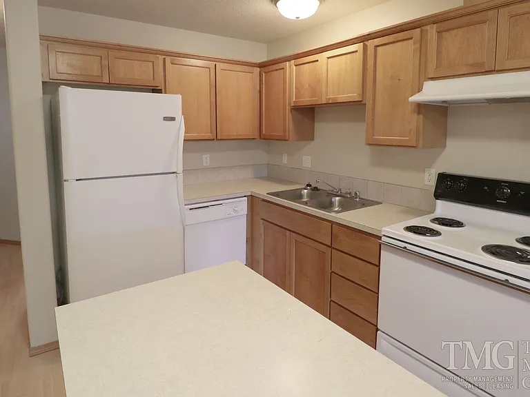 Covington Townhomes — Photo 5