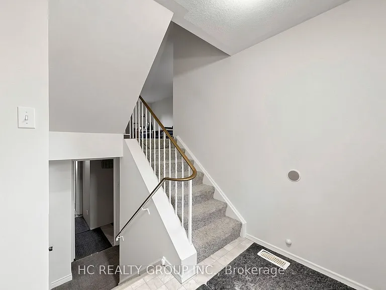 433 Keats Way #1 — Photo 23