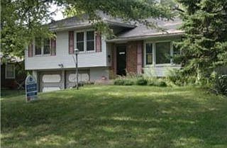 2nd image of 6208 E 95th Ter