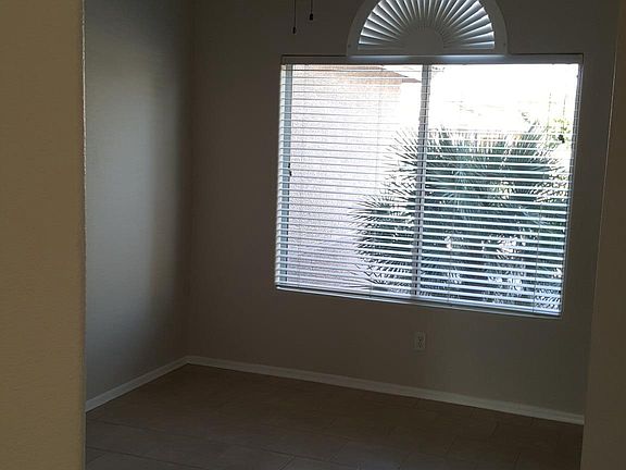 3rd image of 7681 W Foothill Dr