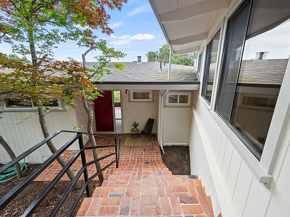 5th image of 2215 Coronet Blvd