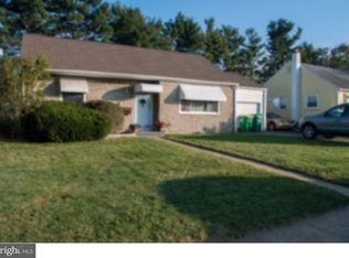 10 Jay Dr, New Castle, DE 19720