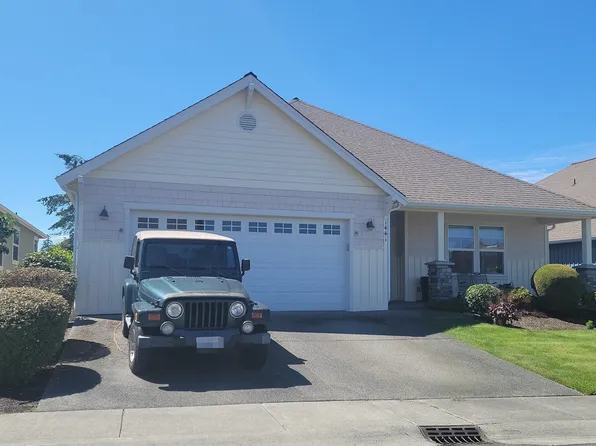 1441 SW Xavier Dr, Oak Harbor, WA 98277