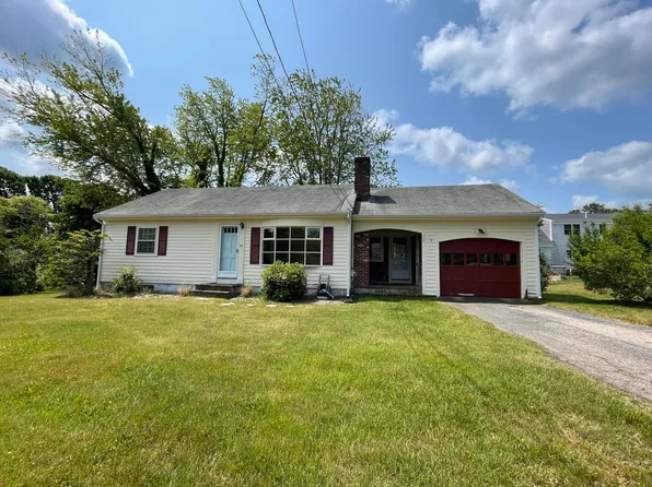 21 Long Road, Harwich, MA 02645