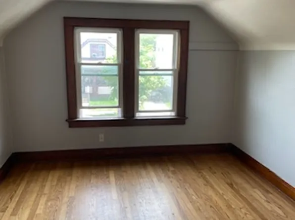 3721-3721A N 2nd St, Milwaukee, WI 53212