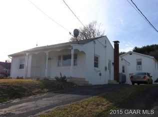 20 Blue Ridge Ave, Mount Sidney, VA 24467