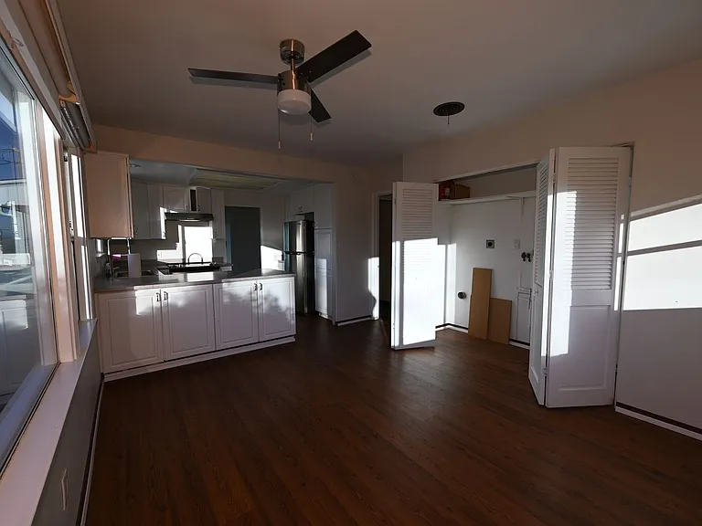 4493 Newport Ave — Photo 5