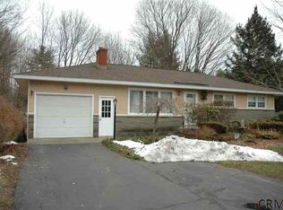 3059 E Lydius St, Guilderland, NY 12084
