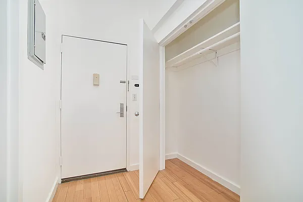 Rented by Living New York | media 4
