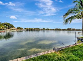 8411 NW 19th St, Pembroke Pines, FL 33024