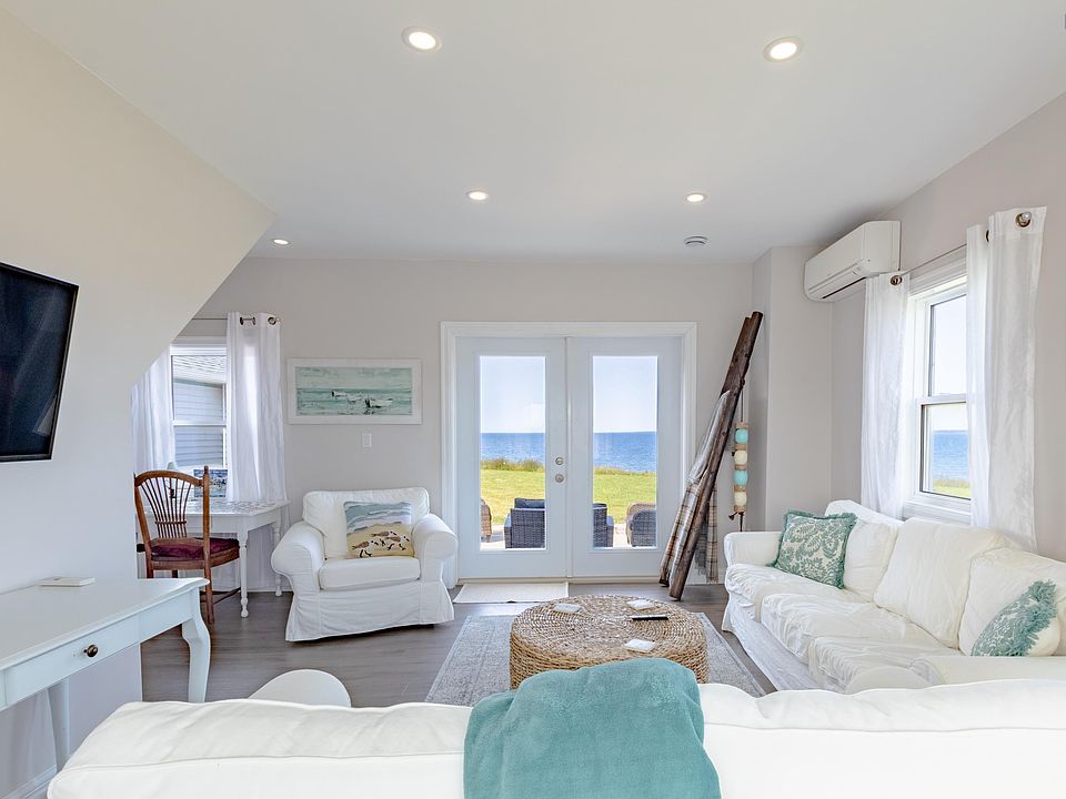 16th image of 10345 Highway 1