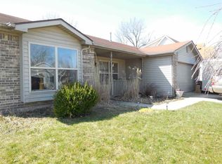107 Honeysuckle Ln, Portland, IN 47371