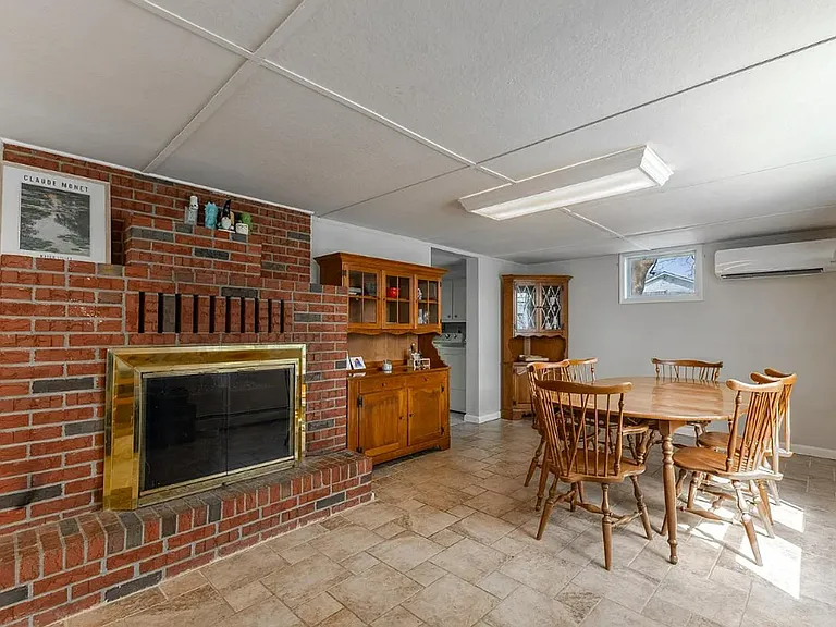 1343 Harris St #2 — Photo 5