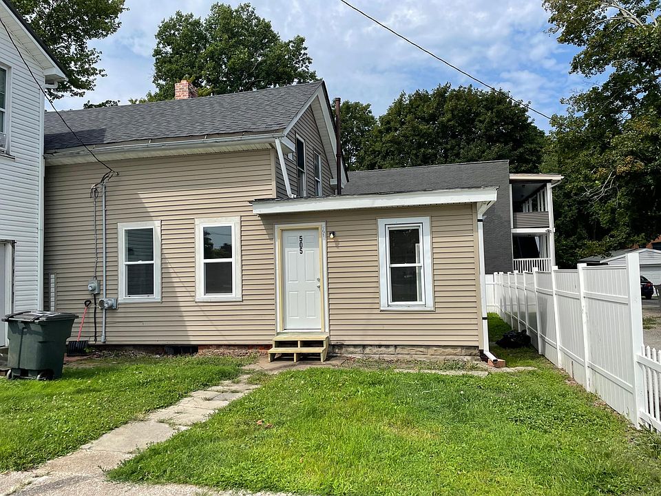 1st image of 505 W 44th St #505