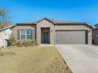 2302 Ravensway Rd, Crandall, TX 75114