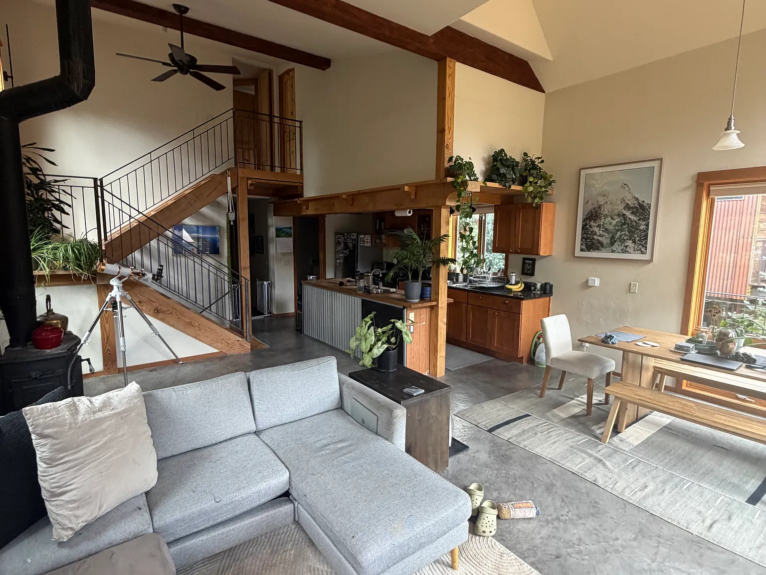 3 bed, 1884 sqft, $4,000 — Photo 3