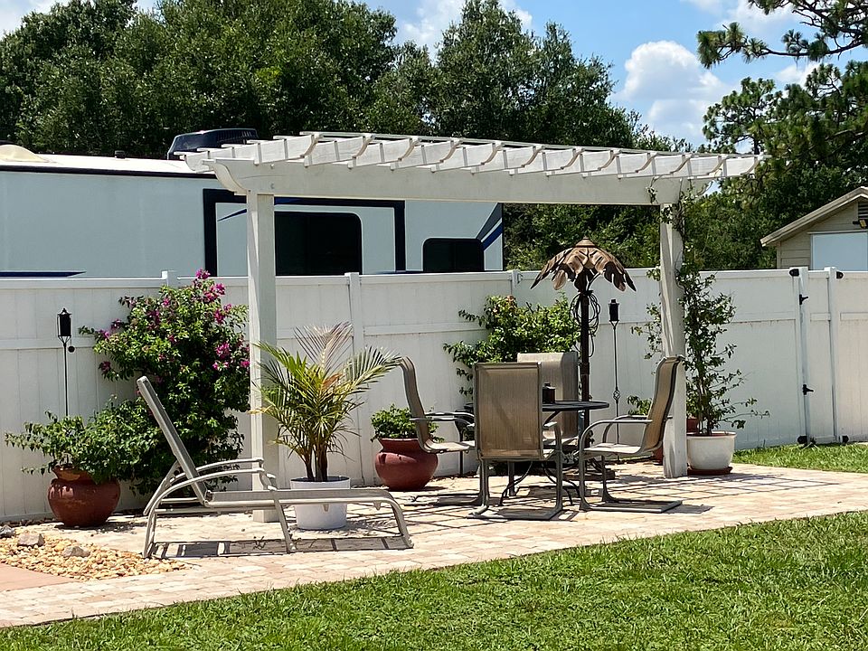 1st image of 6910 Miami Dr #2