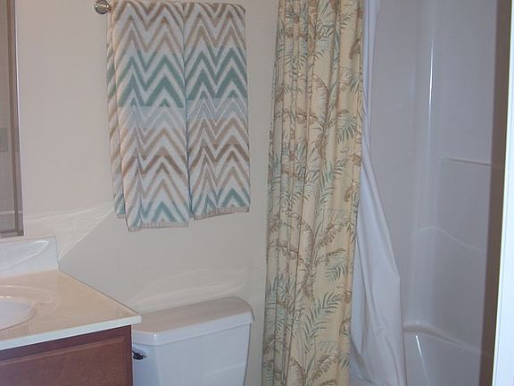 4th image of 1172 Willow Run Dr