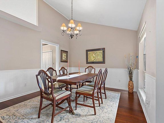 4th image of 13752 NIGHT HAWK Court
