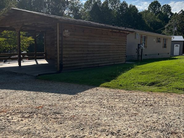 382 Brandy Ln