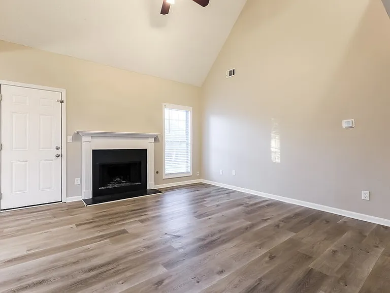 1461 Starling Ct — Photo 4