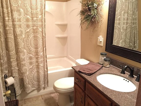 5th image of 5841 Edgehill Dr