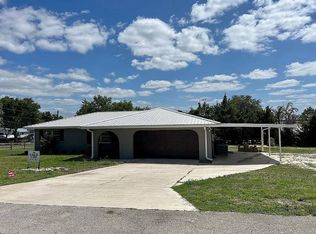 4 Mia Casa Ln, Lake Placid, FL 33852