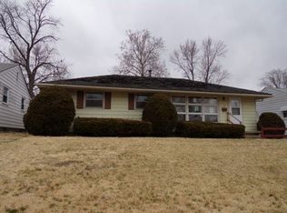 32 Carroll Dr, Decatur, IL 62521