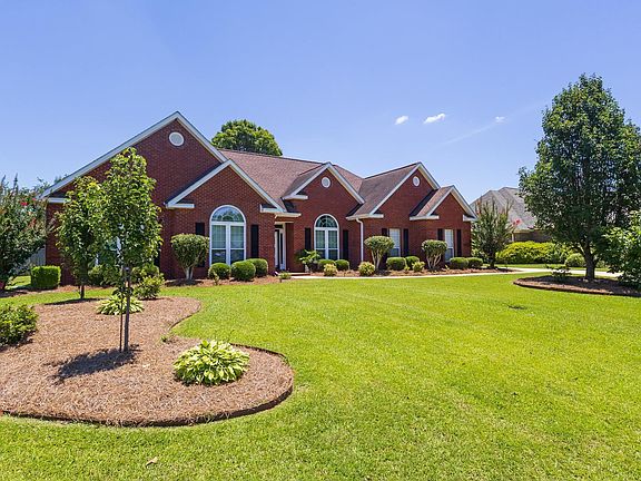 3rd image of 214 Audrey Way