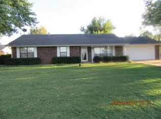 706 Anne Dr, Spiro, OK 74959