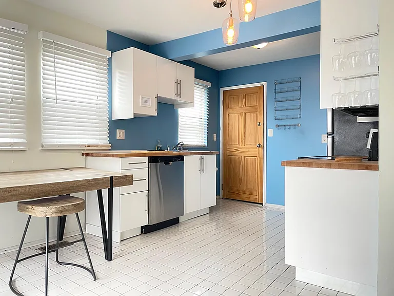 1180 Jaeger St #1180 — Photo 3