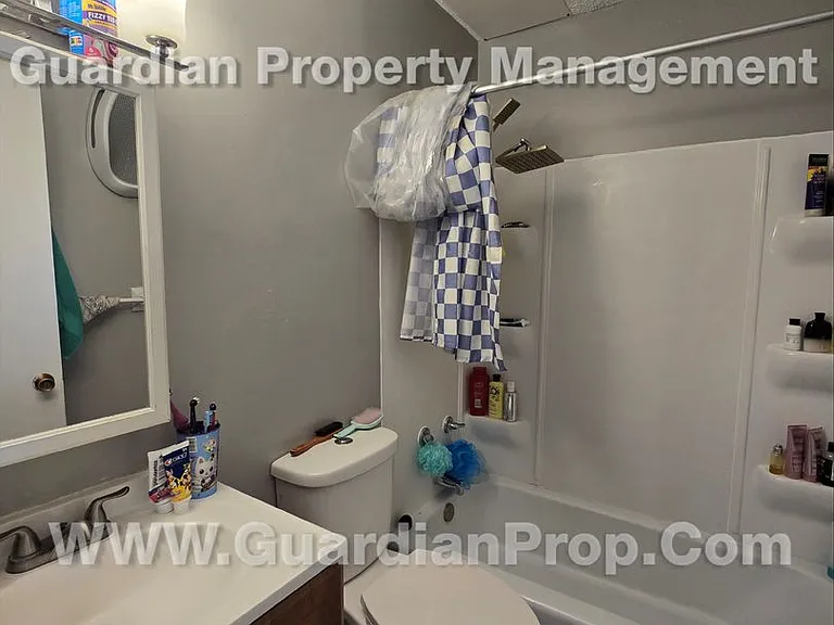 7660 Edgewood Dr — Photo 6