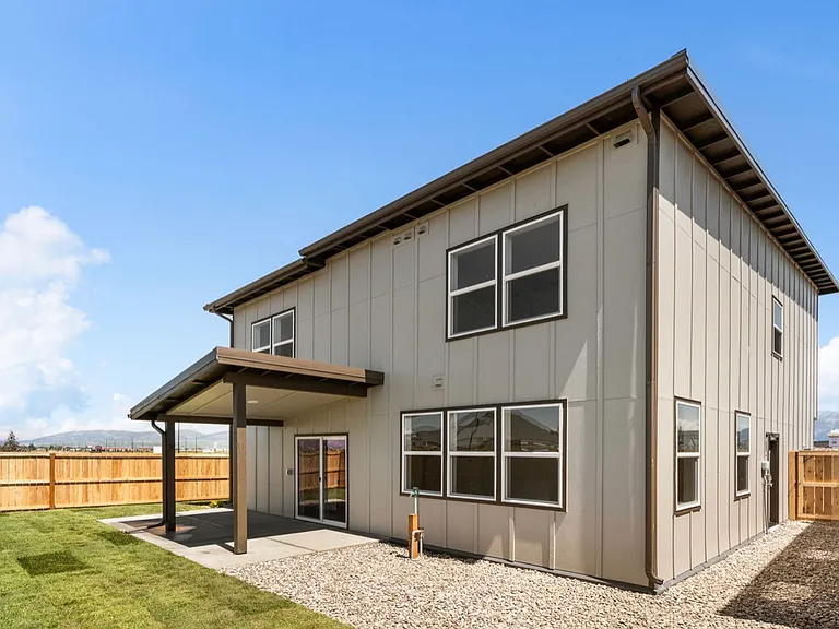 804 Accolade Loop — Photo 33