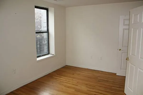 Rented by Level Group | media 3