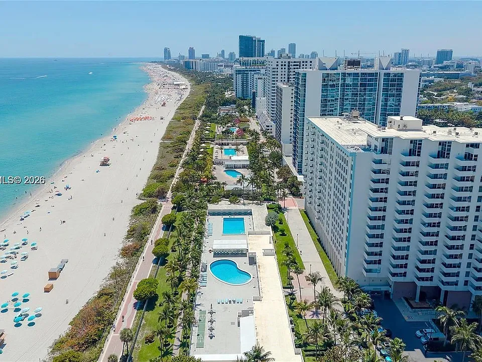 2899 Collins Ave #1508
