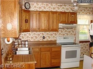 3rd image of 1457 Cumings Blvd