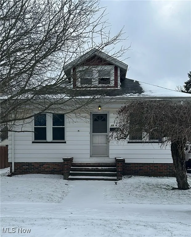 15 Katherine St photo 1