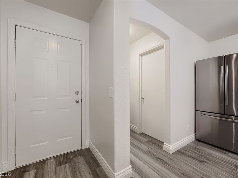 9970 Fragile Fields St, Las Vegas, NV