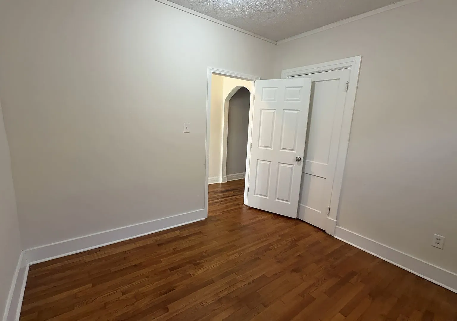 Mallory Duplex — Photo 4