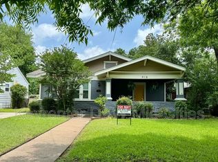 918 S Bishop Ave, Dallas, TX 75208
