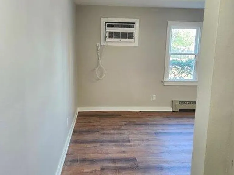 3909 Monona Dr — Photo 7
