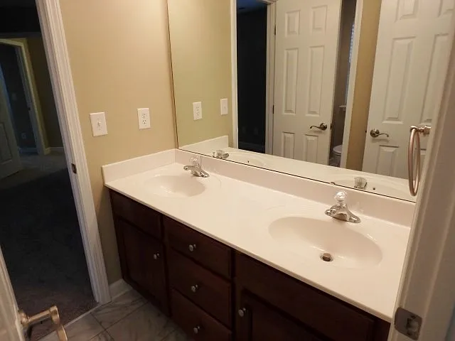 322 Stoke Hammond Ct — Photo 14