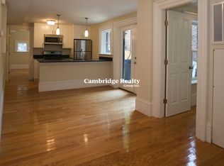 658 Massachusetts Ave #1T, Boston, MA 02118